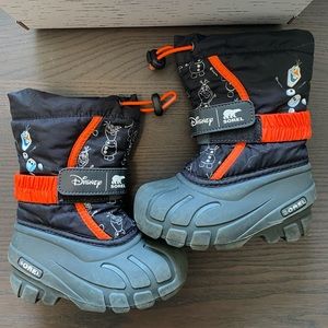 Toddler Disney Olaf Sorel snow boots